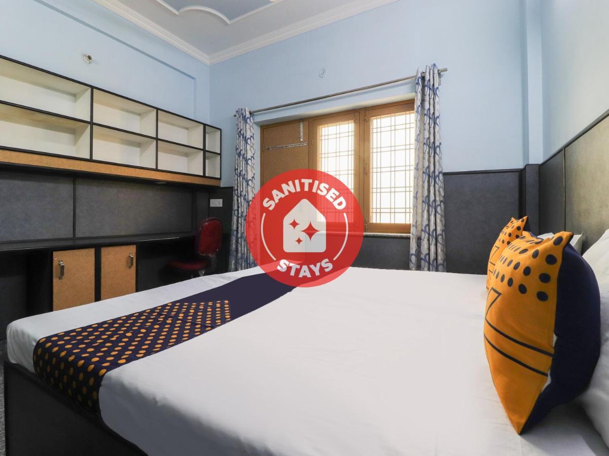Spot On 82236 Aryan Home Stay Jhājra מראה חיצוני תמונה