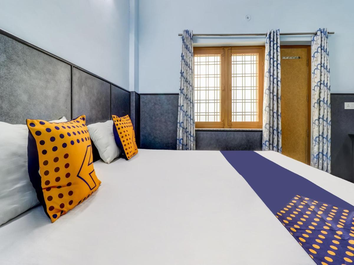 Spot On 82236 Aryan Home Stay Jhājra מראה חיצוני תמונה