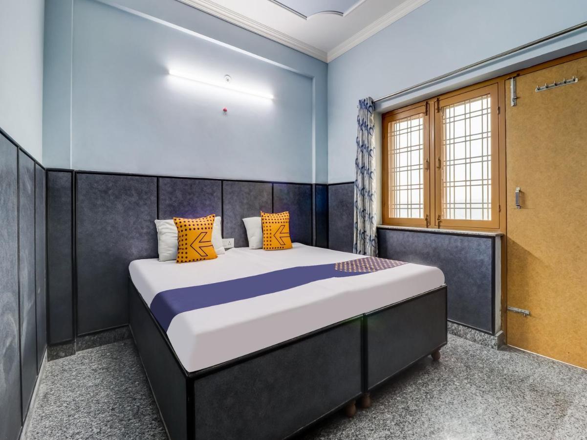 Spot On 82236 Aryan Home Stay Jhājra מראה חיצוני תמונה
