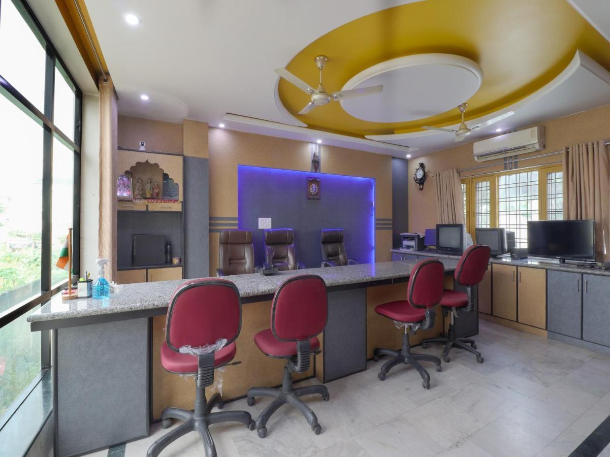 Spot On 82236 Aryan Home Stay Jhājra מראה חיצוני תמונה